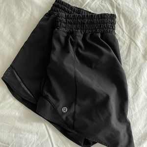 Lululemon Hot Toddy shorts